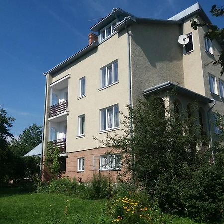 Hostynna Sadyba Lishnya Exteriör bild
