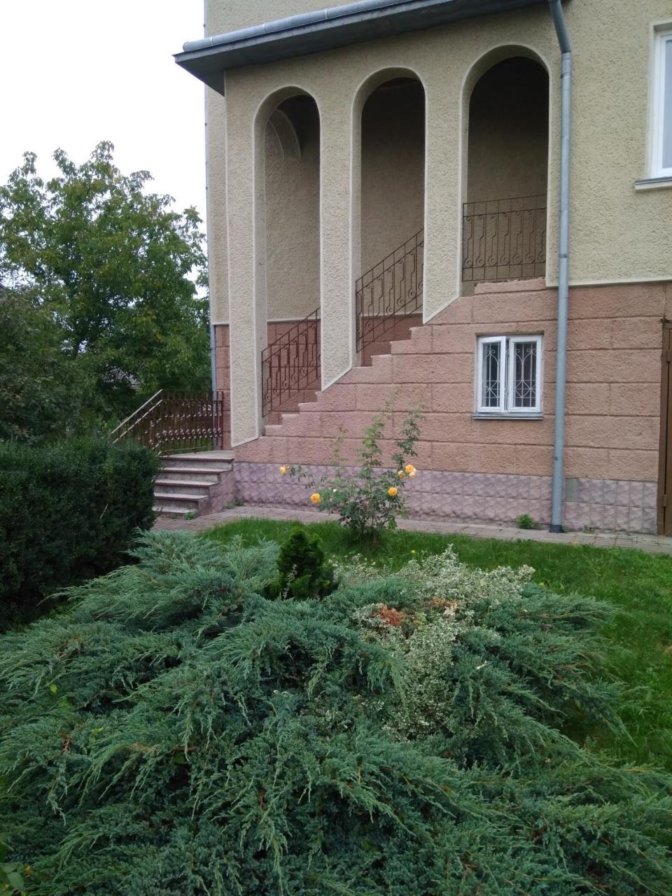 Hostynna Sadyba Lishnya Exteriör bild